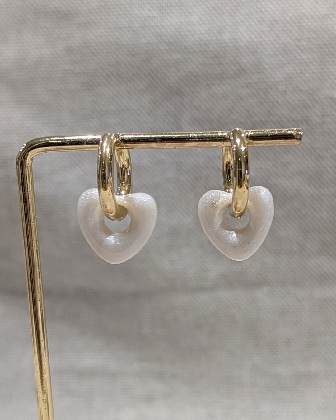 Boucles d'oreilles Nolan blanches