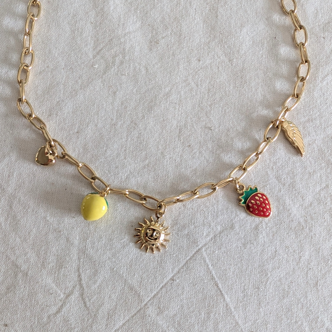 Collier Mahé