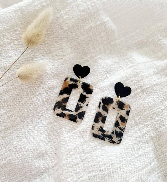 Boucles d'oreilles Rectangle Graou/coeur noir 